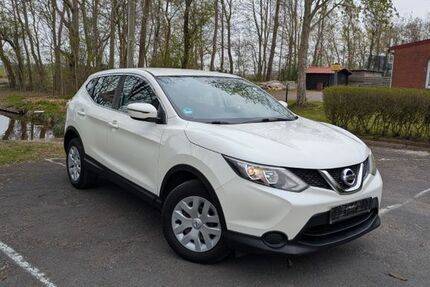 Nissan Qashqai 175.261 km 7.777 &euro; Hinte 26759
