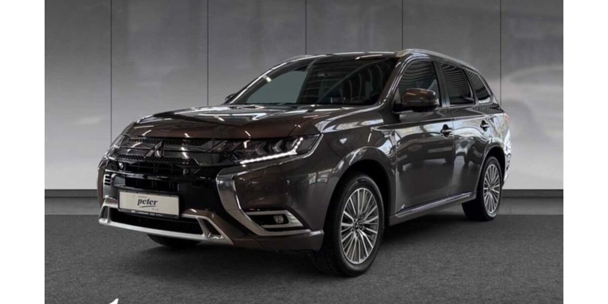 Mitsubishi Outlander 42.836 km 23.890 &euro; Göttingen 37079