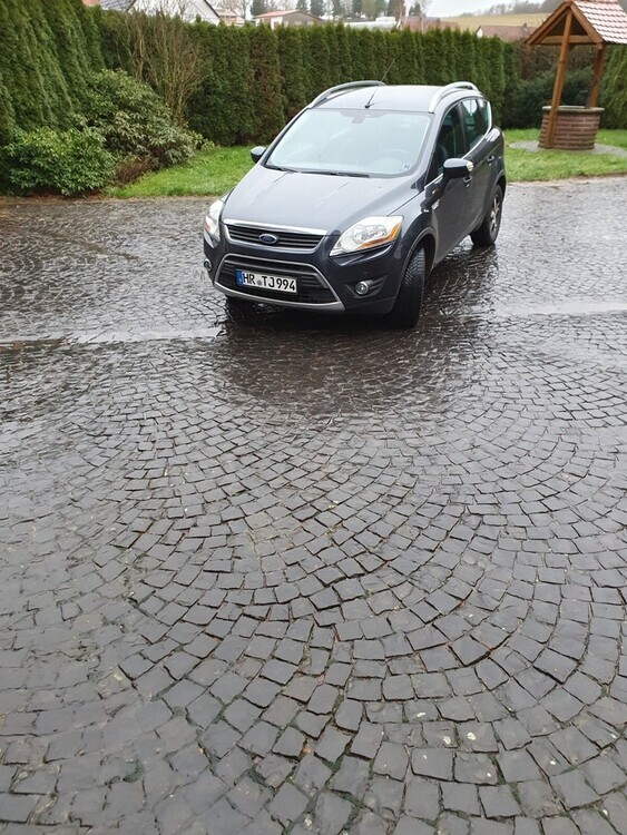 Ford Kuga 219.500 km 5.250 € Spangenberg 34286