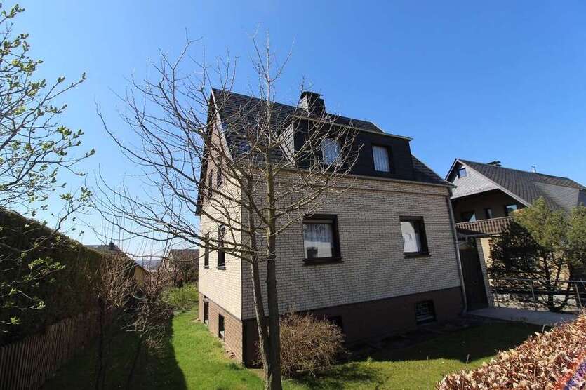 Haus zum Kaufen in Burgstädt 168.000 € 94 m²