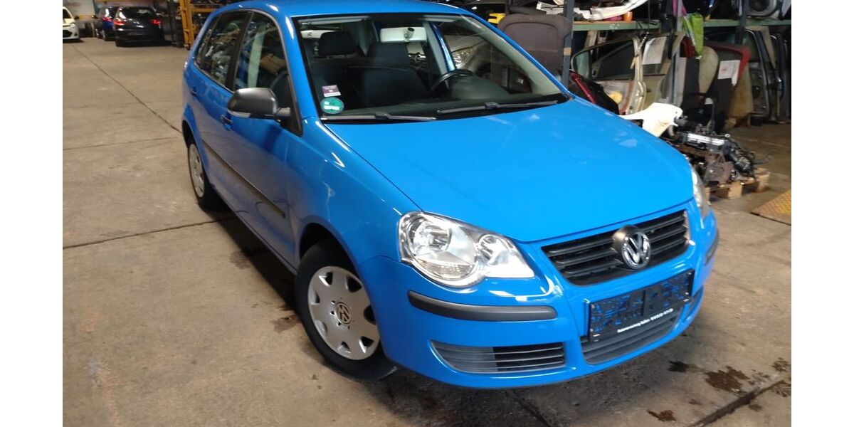 VW Polo 102.000 km 3.333 &euro; Blomberg 32825