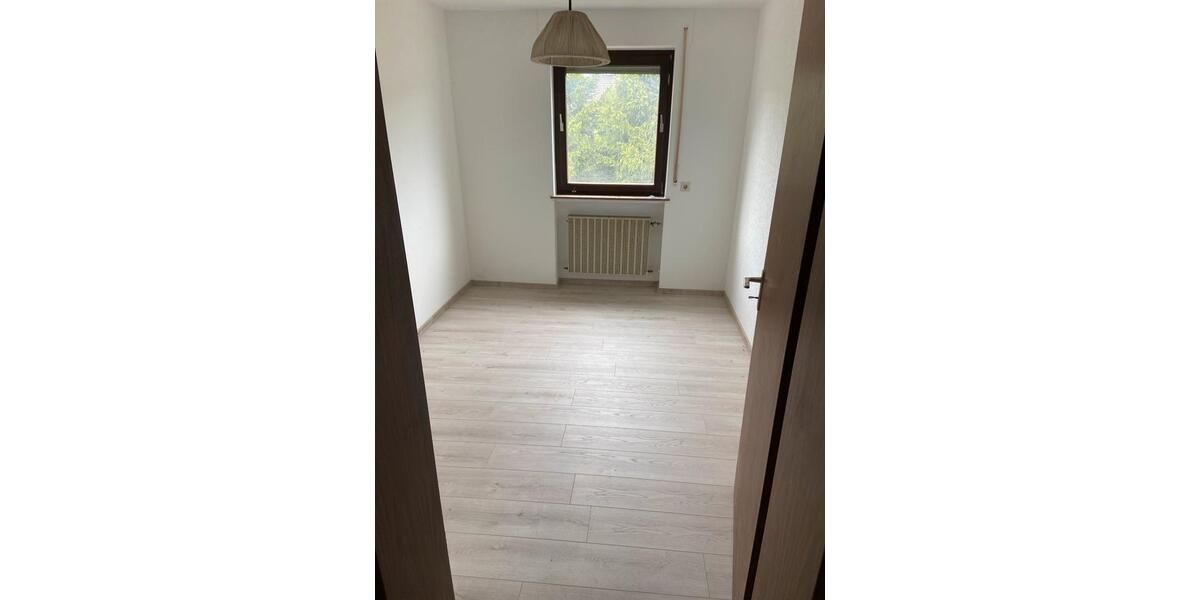 Einfamilienhaus Idar-Oberstein Oberstein - 5 Zimmer, 105 m&sup2;, 185.000&euro; | Angebot:26413405