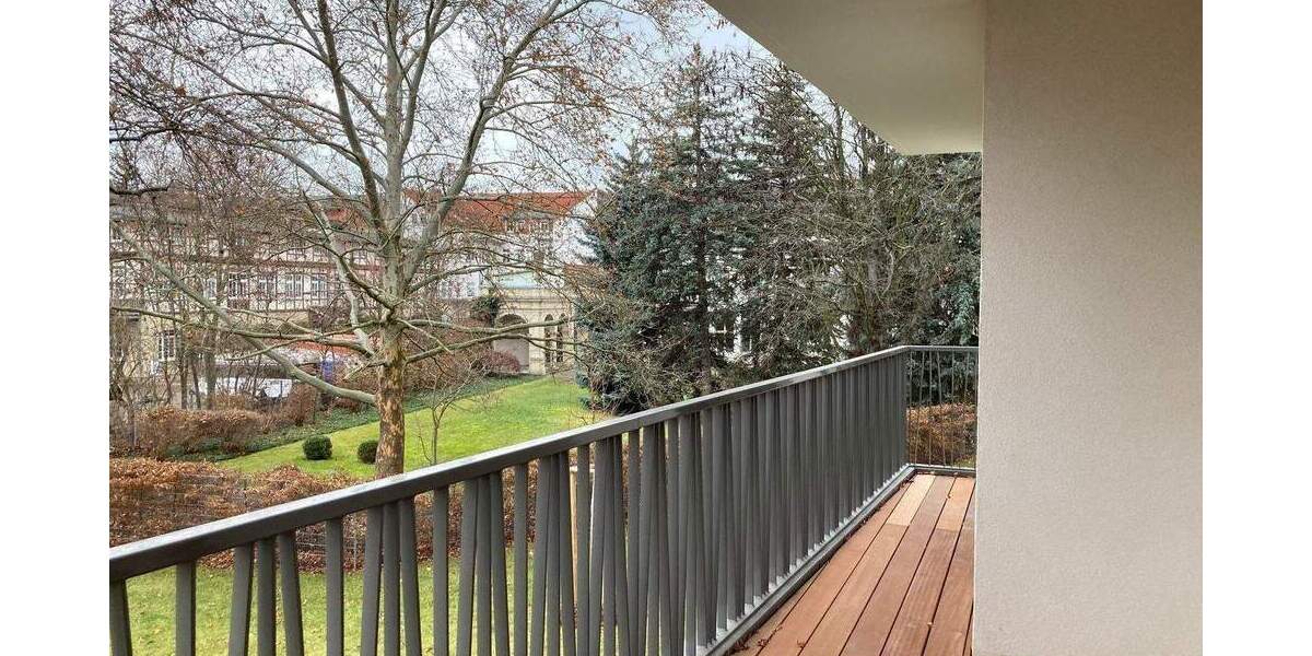 Exklusiv in der Innenstadt - ruhige Lage mit Blick ins Grüne - inklusive Einbauküche 3 zimmer