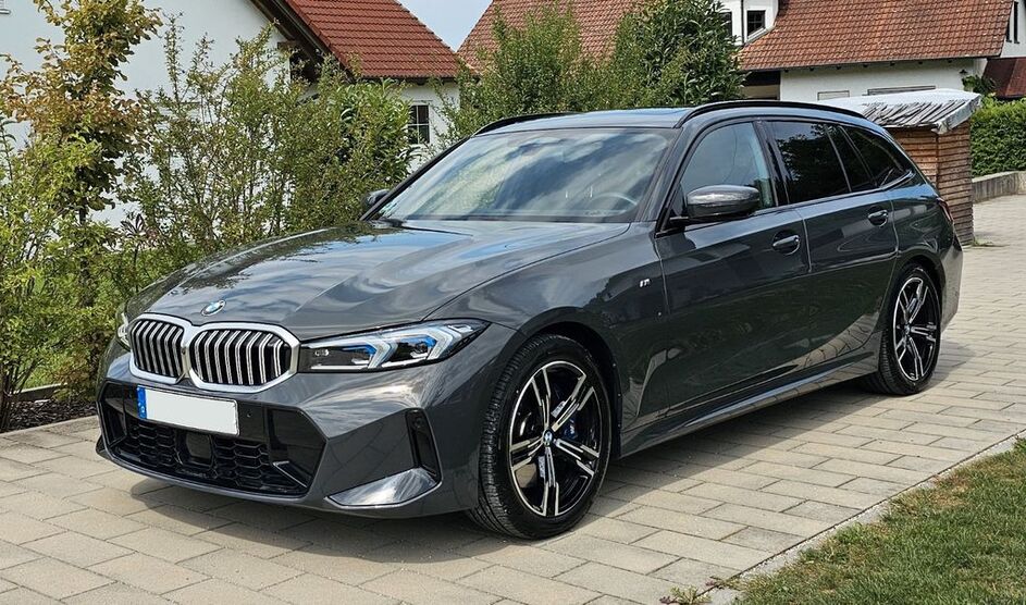 BMW 320 11.091 km 53.700 € Langenbach 85416