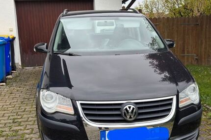 VW Touran 232.300 km 4.900 &euro; Simbach am Inn 84359