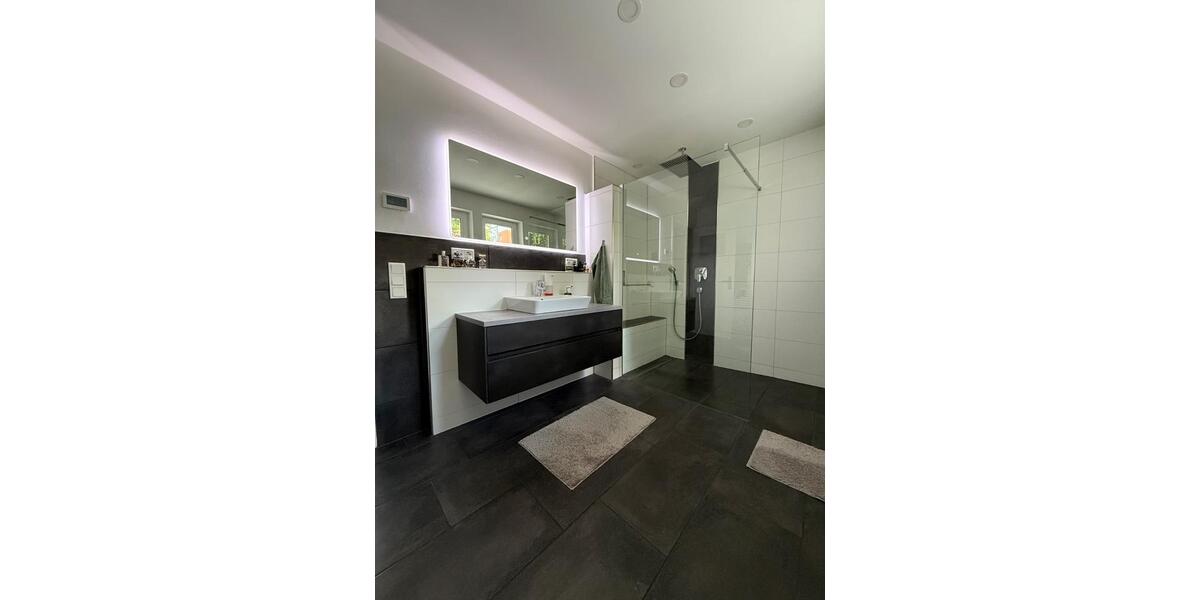 Doppelhaushälfte Neumünster - 5.5 Zimmer, 125 m&sup2;, 389.000&euro; | Angebot:25046161