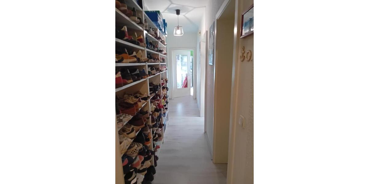Dachgeschoßwohnung Oberhausen - 4 Zimmer, 110 m&sup2;, 189.999&euro; | Angebot:24979111