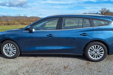 Ford Focus 95.000 km 12.000 &euro; Haßmersheim 74855