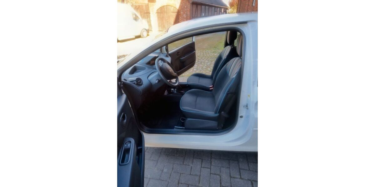 Renault Twingo 155.000 km 2.690 &euro; Neversdorf 23816