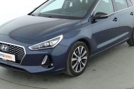 Hyundai i30 80.458 km 11.210 &euro; Köln 50739