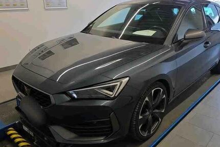 Cupra Leon 25.761 km 26.950 &euro; Eichenzell-Welkers 36124