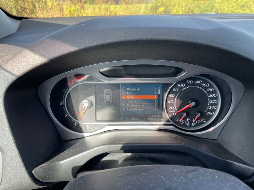 Ford Mondeo 305.000 km 3.500 € Borgentreich 34434