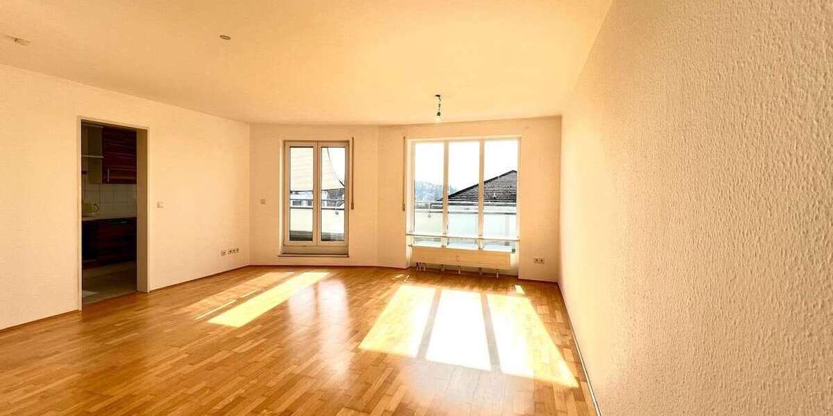 Etagenwohnung Biberach - 3.5 Zimmer, 80 m&sup2;, 290.000&euro; | Angebot:25608448