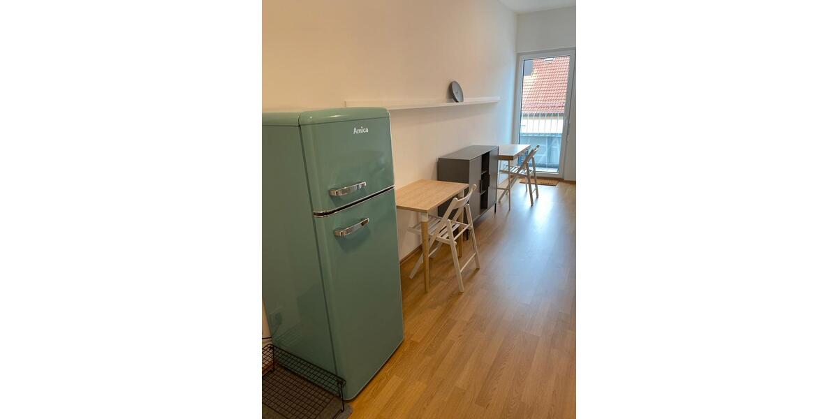 Dachgeschoßwohnung Nürnberg Almoshof - 1 Zimmer, 22 m&sup2;, 490&euro; | Angebot:25385040