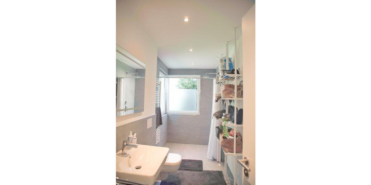 Erdgeschoßwohnung Frankfurt am Main Ost - 2 Zimmer, 82 m&sup2;, 1.400&euro; | Angebot:26300716