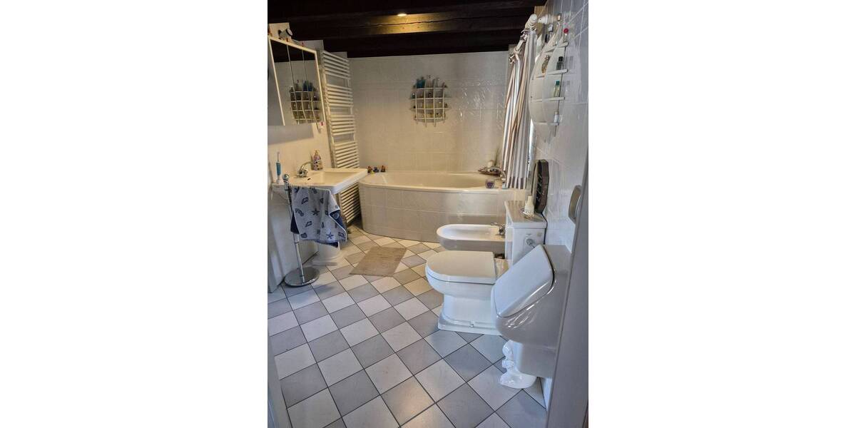 Charmantes Fachwerkhaus - Einziehen und Wohlfühlen 5 zimmer