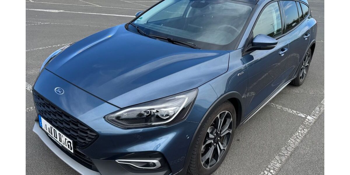 Ford Focus 66.000 km 17.290 &euro; Karben 61184