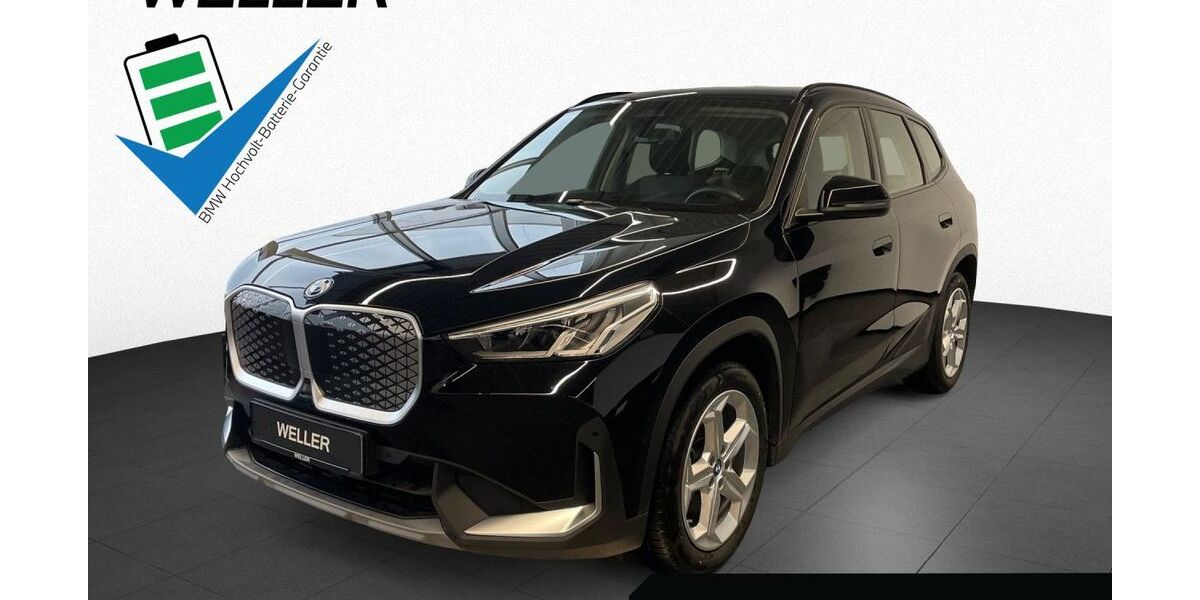 BMW iX1 12.368 km 34.780 &euro; Paderborn 33104