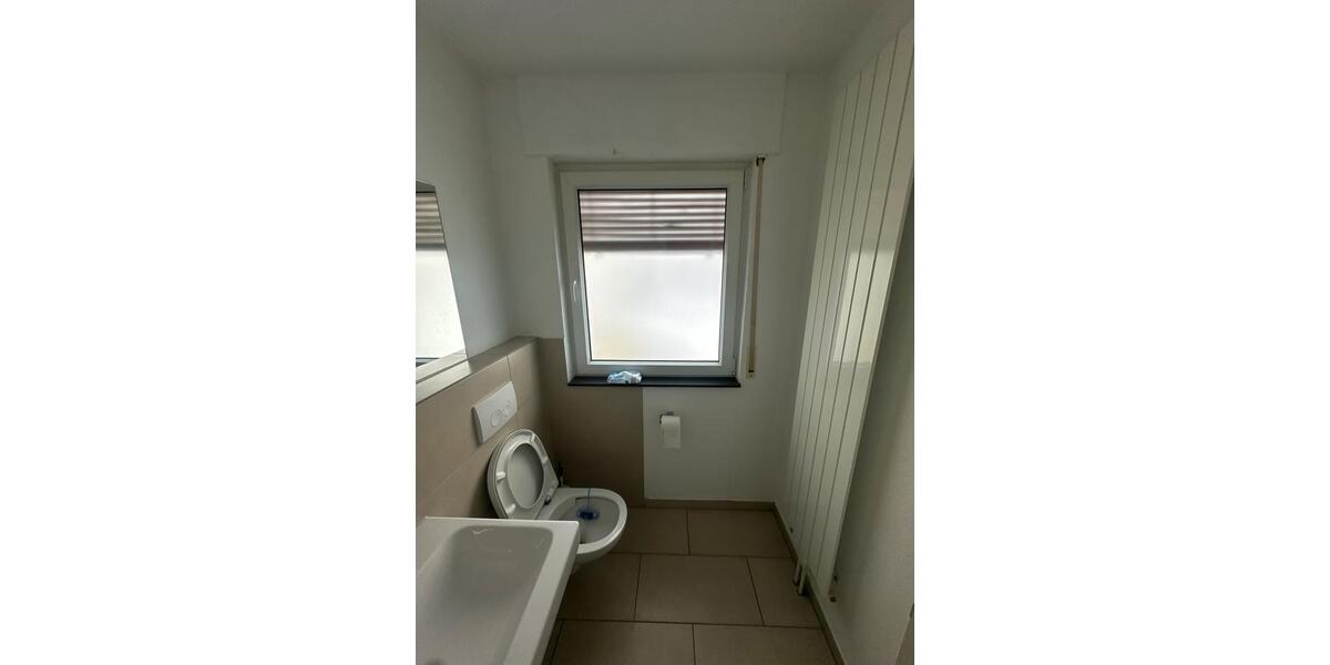 Reihenhaus Lage - 3 Zimmer, 120 m&sup2;, 975&euro; | Angebot:25157907