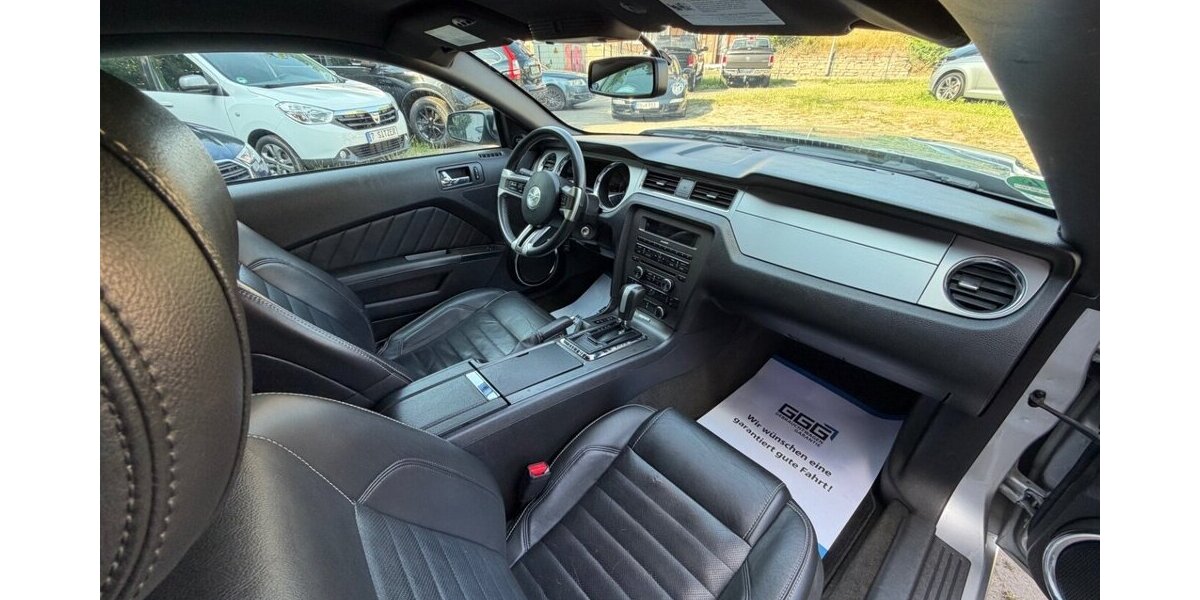Ford Mustang 3,7 LED LEDER 130.000 km 16.999 &euro; Rudolstadt 07407