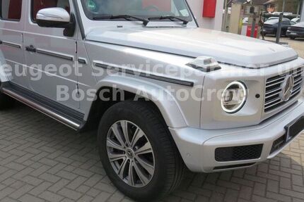Mercedes G 400