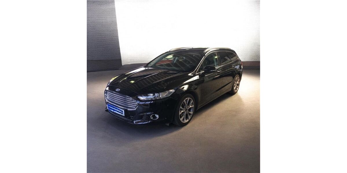 Ford Mondeo 152.000 km 11.500 &euro; Damme 49401