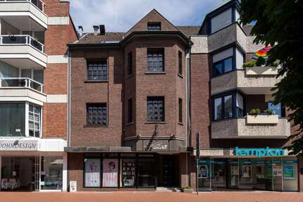Haus zum Kaufen in Lünen 589.000 € 250 m² 8 zimmer
