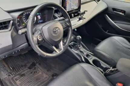 Toyota Corolla 154.000 km 14.900 &euro; Berlin 12055