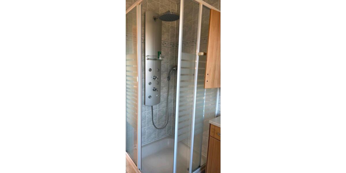 Einfamilienhaus Laage - 4 Zimmer, 140 m&sup2;, 1.600&euro; | Angebot:26213173