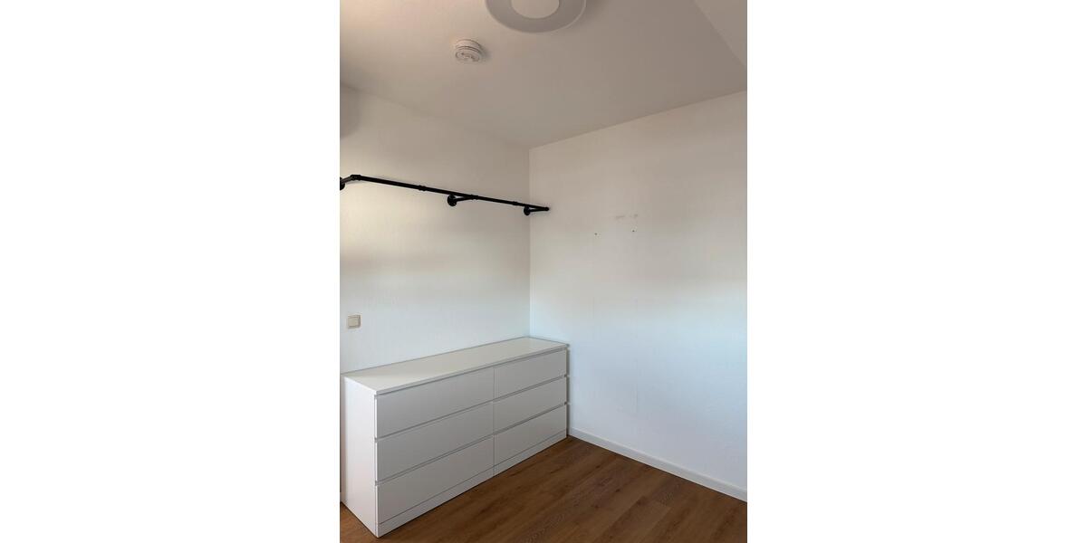 Dachgeschoßwohnung Butzbach - 2 Zimmer, 60 m&sup2;, 750&euro; | Angebot:26407525