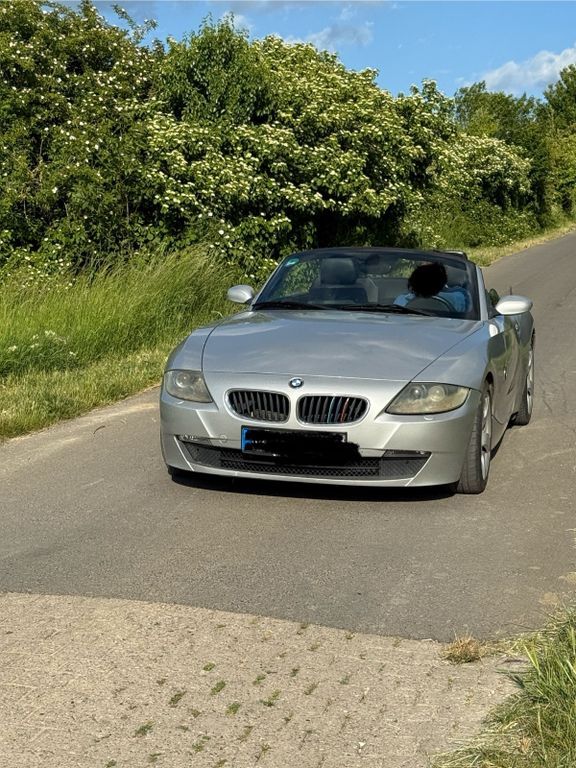 BMW Z4 124.900 km 8.000 € Dalheim 55278