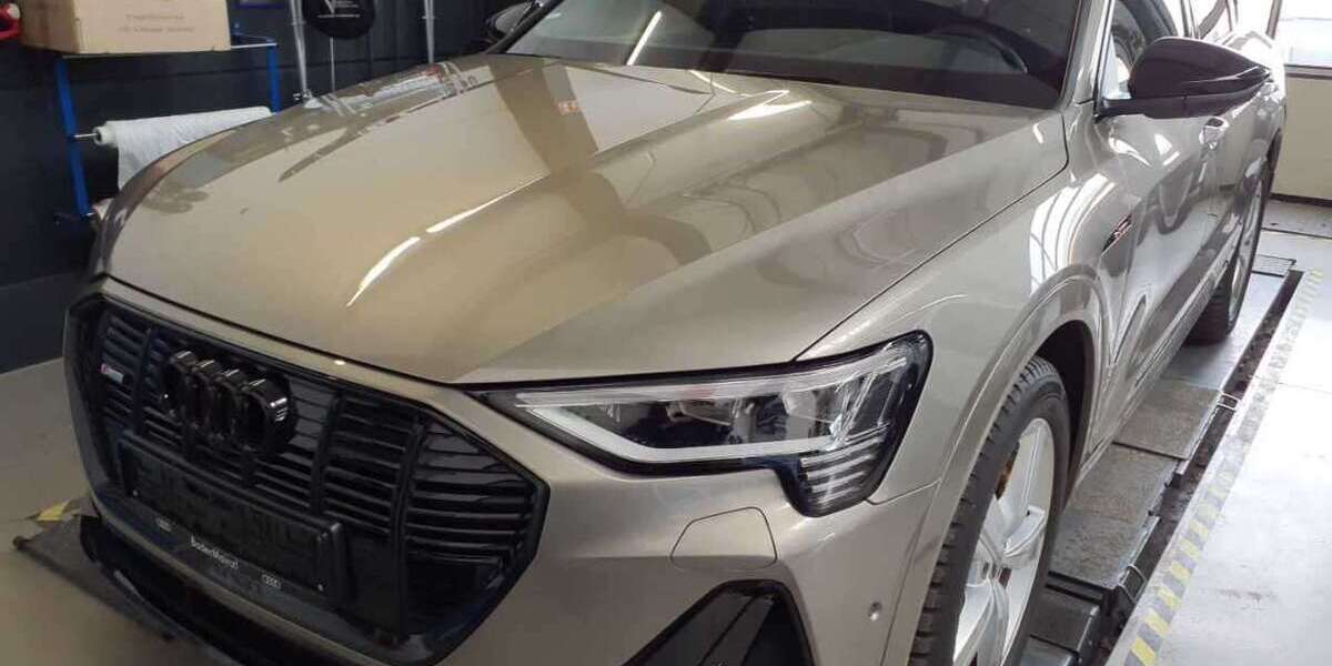 Audi e-tron 51.614 km 46.930 &euro; Bruckmühl 83052