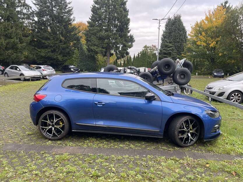 VW Scirocco 173.000 km 7.799 € wuppertal 42107