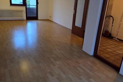 Wohnung Stuhr - 3 Zimmer, 83 m&sup2;, 775&euro; | Angebot:27596806