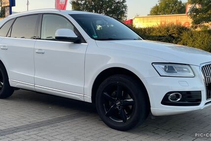 Audi Q5 210.000 km 12.800 &euro; Peine 31224