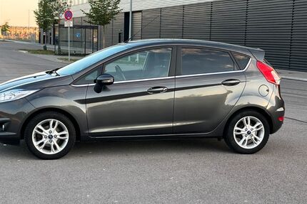 Ford Fiesta 40.700 km 10.700 &euro; Ingolstadt 85049