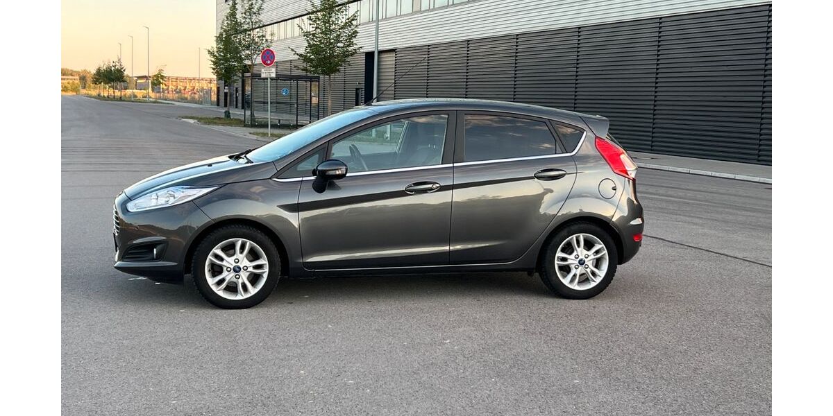 Ford Fiesta 40.700 km 10.700 &euro; Ingolstadt 85049