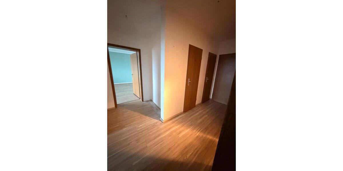 Etagenwohnung Hof Neuhof - 2 Zimmer, 70 m&sup2;, 125.000&euro; | Angebot:27300341