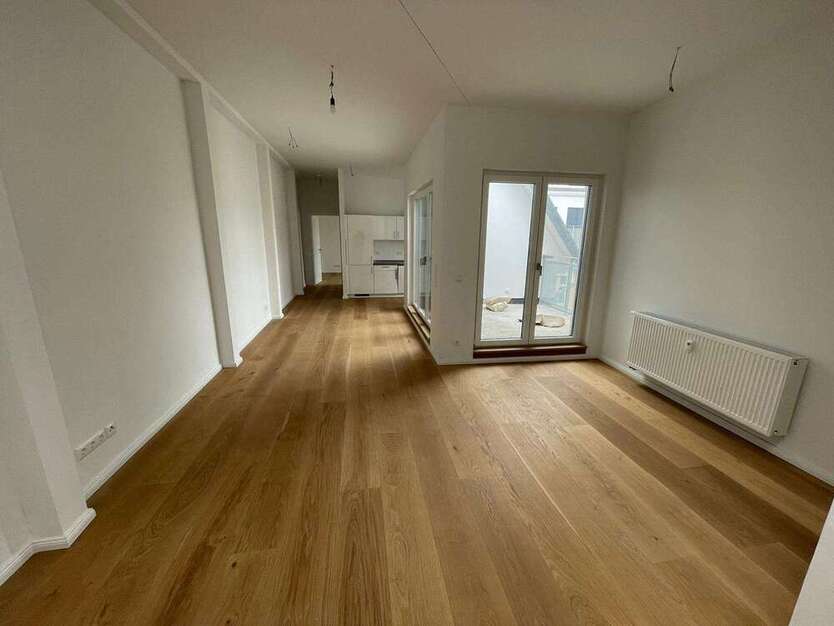 Wohnung zum Mieten in Berlin 1.690,66 € 65.9 m²