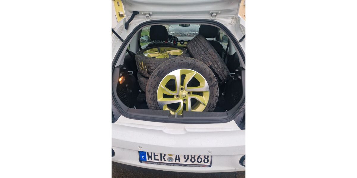 Opel Adam 152.000 km 4.200 &euro; Medlingen 89441