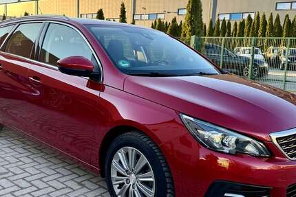 Peugeot 308 57.350 km 11.990 &euro; Falkensee bei Berlin 14612