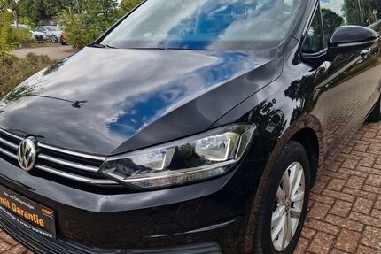 VW Touran 208.500 km 8.990 &euro; Burgdorf 31303