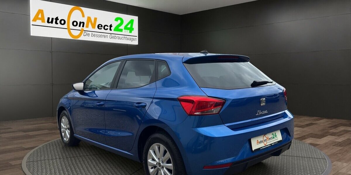 Seat Ibiza Style 40th Annivers.*LED/Navi-App/Kamera/Key 12.689 km 17.790 &euro; Bamberg 96052