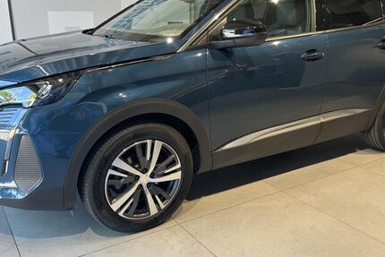 Peugeot 3008 23.061 km 23.799 &euro; Augsburg 86179