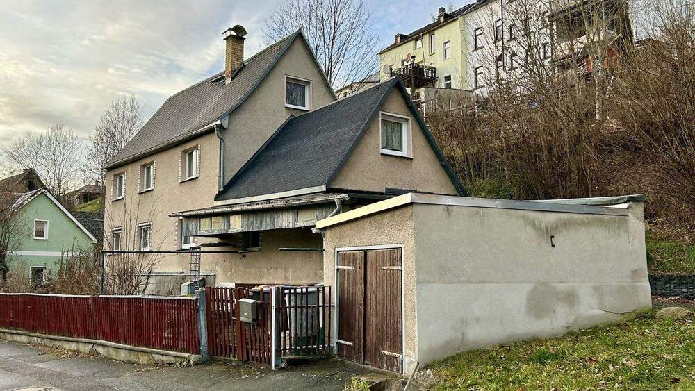 Einfamilienhaus Treuen - 7 Zimmer, 95 m&sup2;, 29.000&euro; | Angebot:25278700