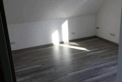 Wohnung in Langenhausen mit großen Balkon 3 zimmer