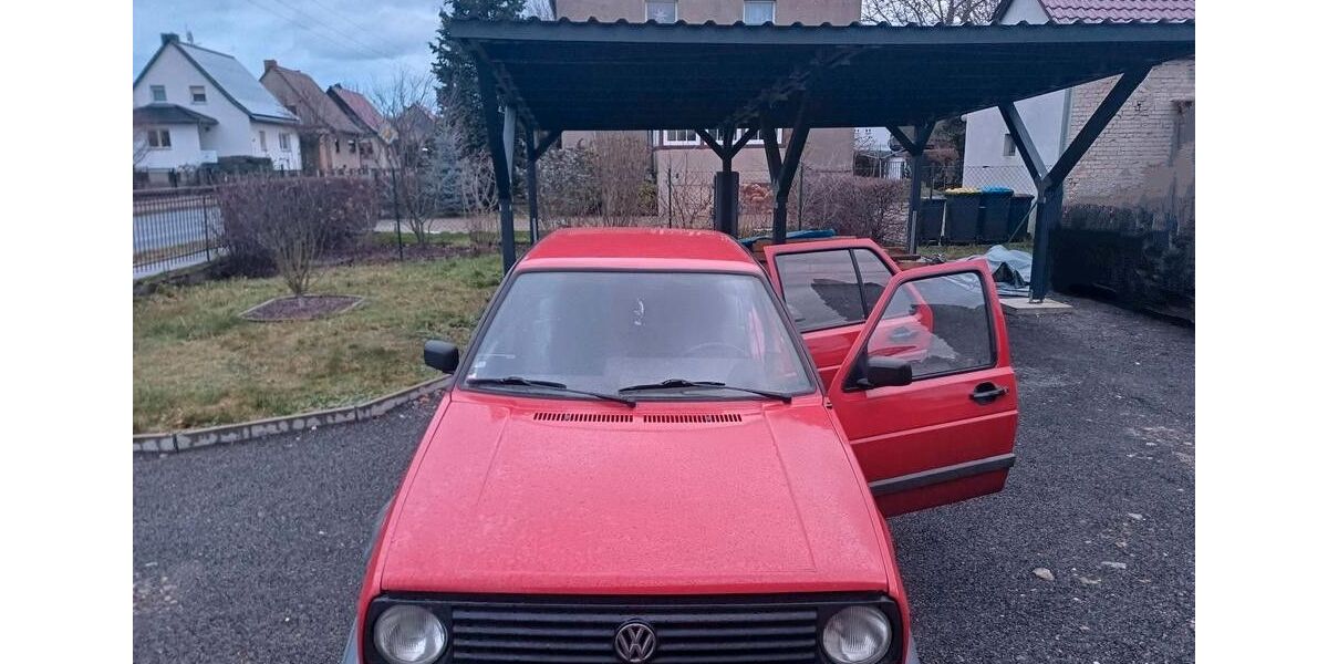 VW Golf 134.000 km 3.500 &euro; Falkenberg 04895