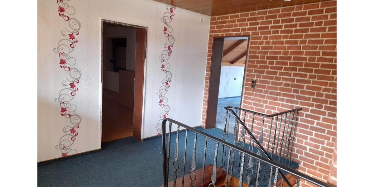 Etagenwohnung Papenburg - 6 Zimmer, 180 m&sup2;, 950&euro; | Angebot:26406040