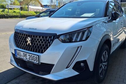 Peugeot 2008 37.000 km 23.990 &euro; Würzburg 97076