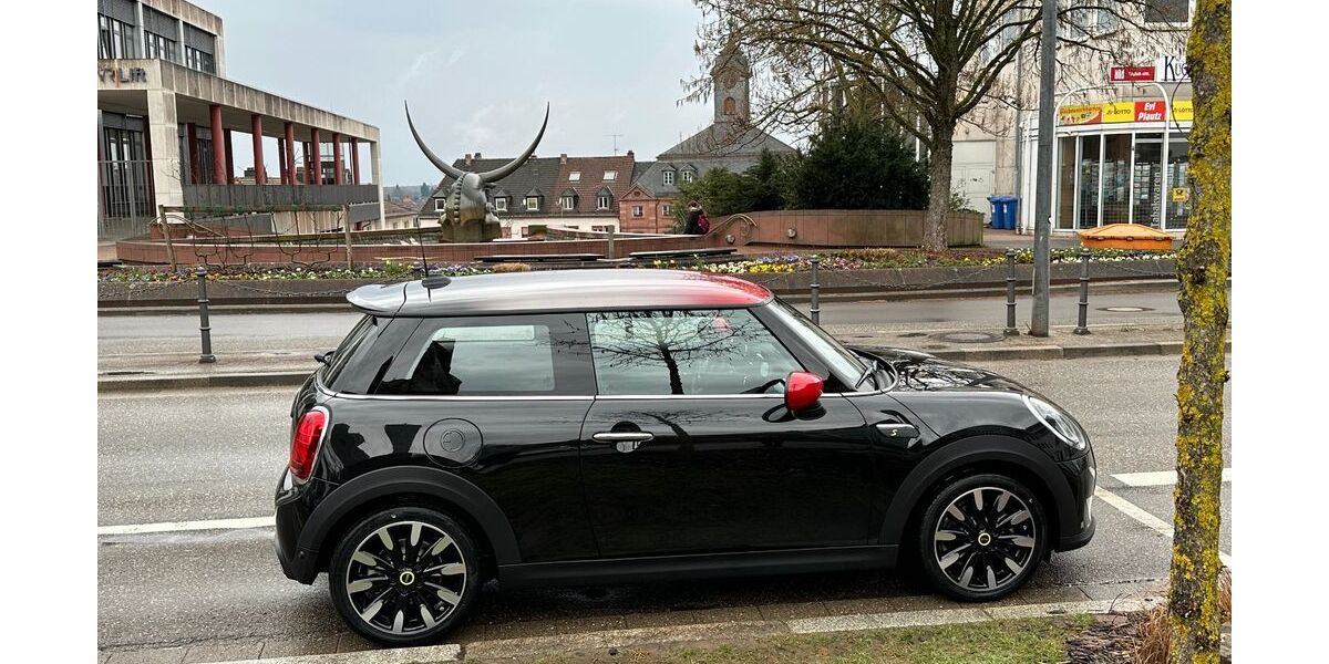 Mini Cooper SE 38.000 km 18.800 &euro; Höheischweiler 66989